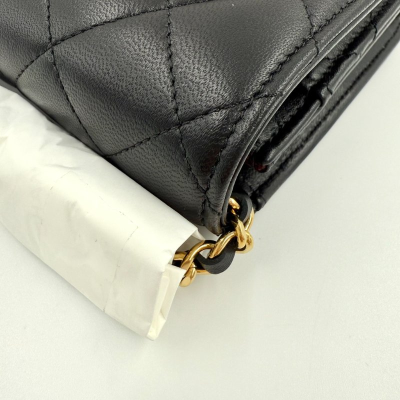 CHANEL - 黑色金釦菱格羊皮旋轉釦WOC / 新版-7