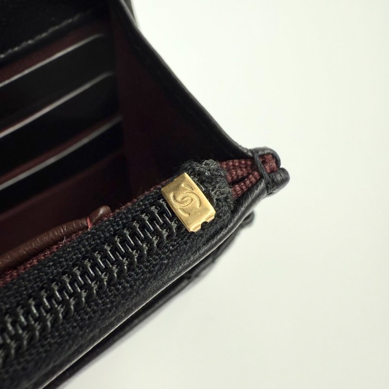 CHANEL - 黑色金釦菱格羊皮旋轉釦WOC / 新版-13