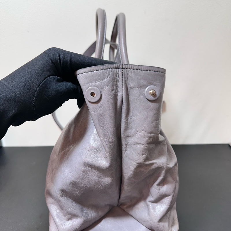 Miu Miu • 油臘皮霧霾灰紫色托特包 Tote-2