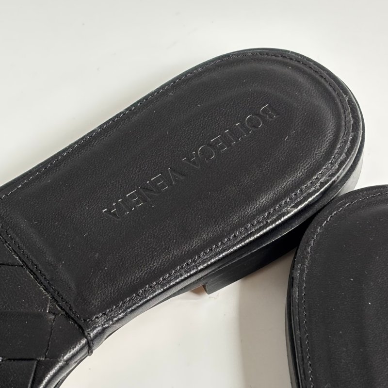 39號 ::BOTTEGA VENETA:: 黑色編織方頭拖鞋 皮革平底涼鞋 Lido black intrecciato maxi woven leather flat sandals EU39-8