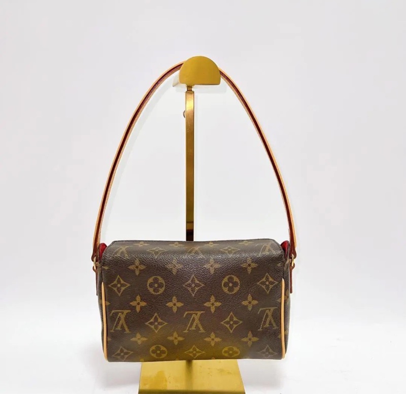 【95%新✨全網最低價】LV路易威登中古Recital表參道腋下包｜手挽包｜單肩包-2