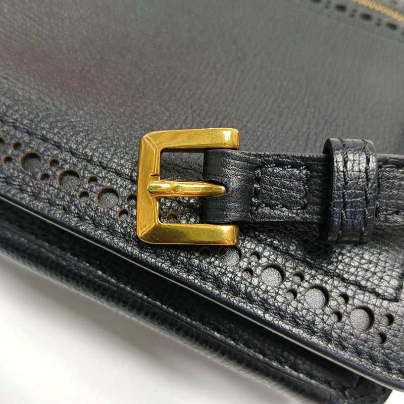 BURBERRY Macken小號黑色牛皮流蘇鏤空單肩包斜挎包手拿包 金色五金 可拆卸肩帶-15