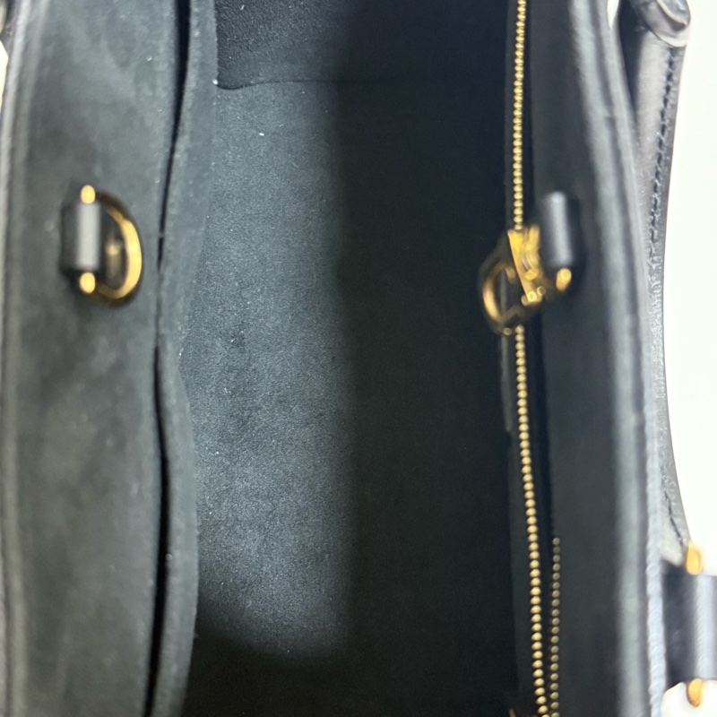 LV黑色全皮OnTheGo PM M45653-9