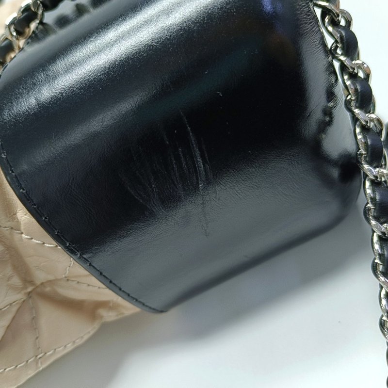 CHANEL GABRIELLE中號裸粉色牛皮菱格紋絎縫流浪包單肩包斜挎包 金色釘色五金 24開 可拆卸肩帶-8