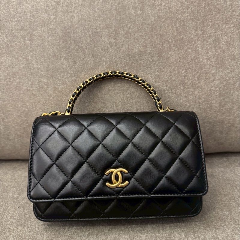 香奈兒黑色羊皮手柄鏈條包-0