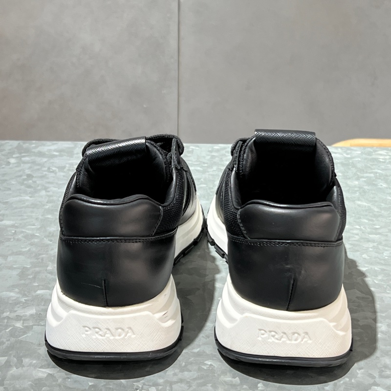 PRADA 黑色休閒運動鞋-6