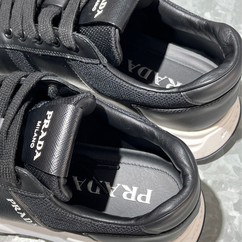 PRADA 黑色休閒運動鞋-7