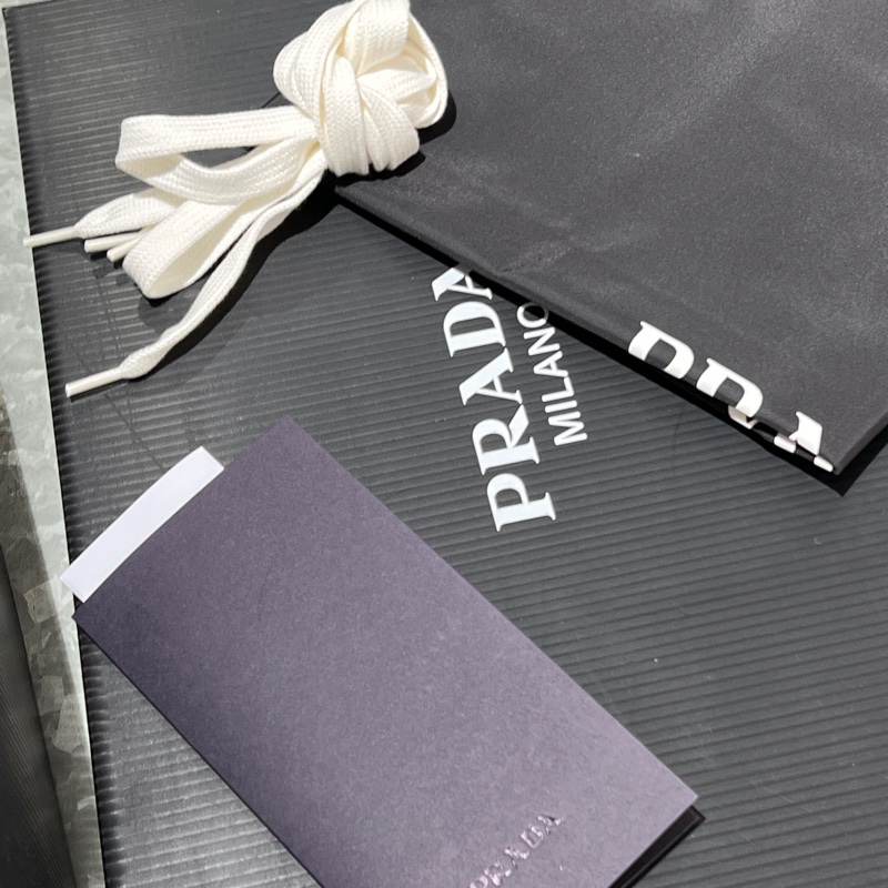 PRADA 黑色休閒運動鞋-10