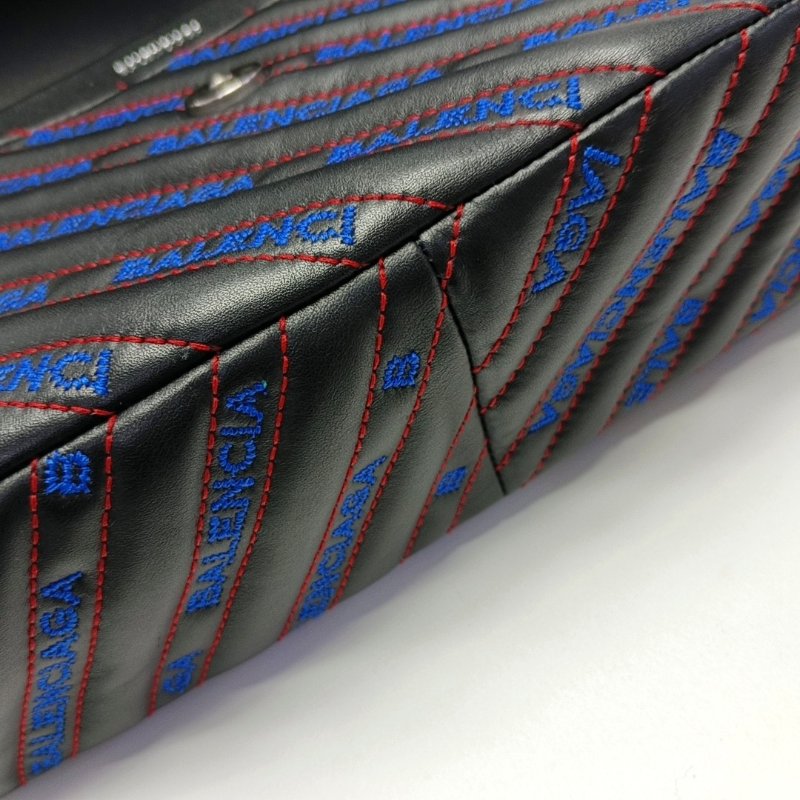 BALENCIAGA BB黑色牛皮壓紋絎縫單肩包手提包斜挎包 9.8新-8