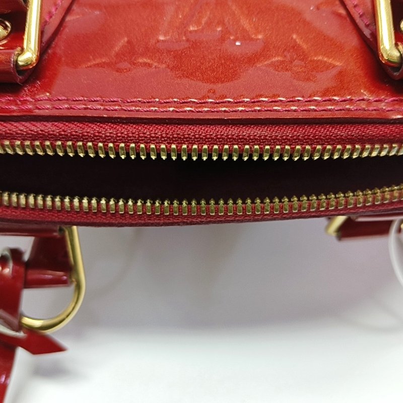 LOUIS VUITTON ALMA BB 紅色漆皮老花壓紋貝殼包單肩包手提包斜挎包 金色五金 可拆卸肩帶-14