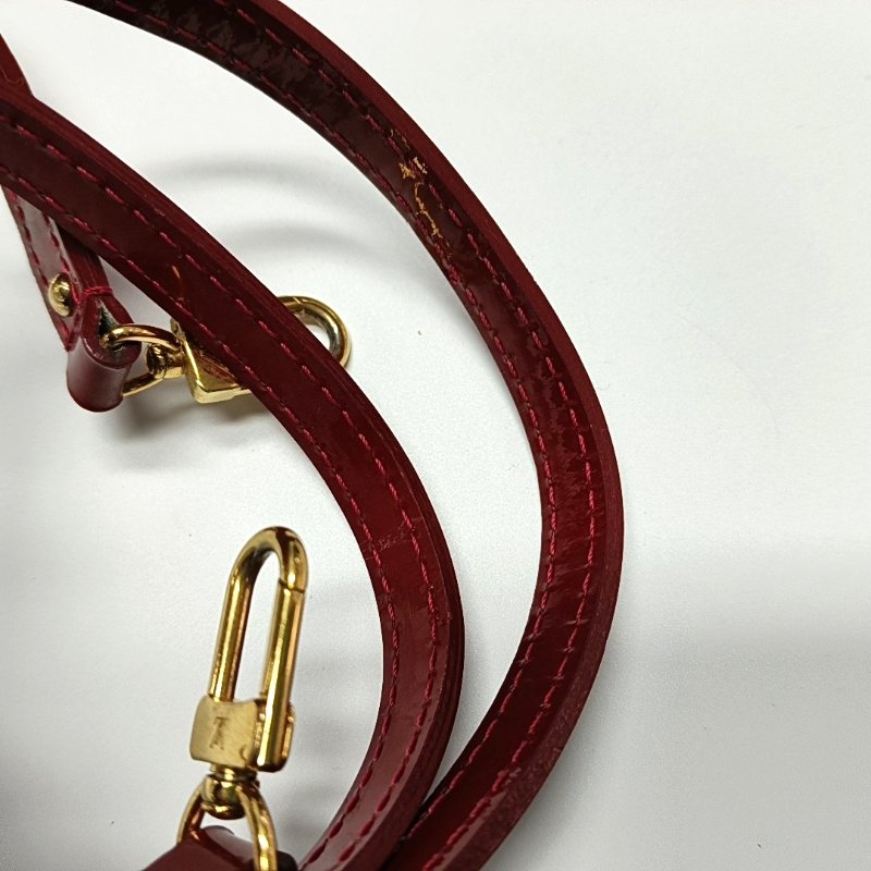 LOUIS VUITTON ALMA BB 紅色漆皮老花壓紋貝殼包單肩包手提包斜挎包 金色五金 可拆卸肩帶-16