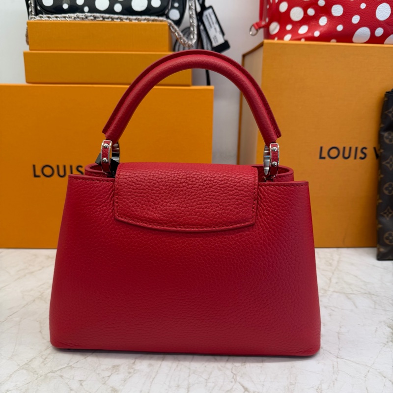 LV CAPUCINES BB紅色銀釦兩用包-2