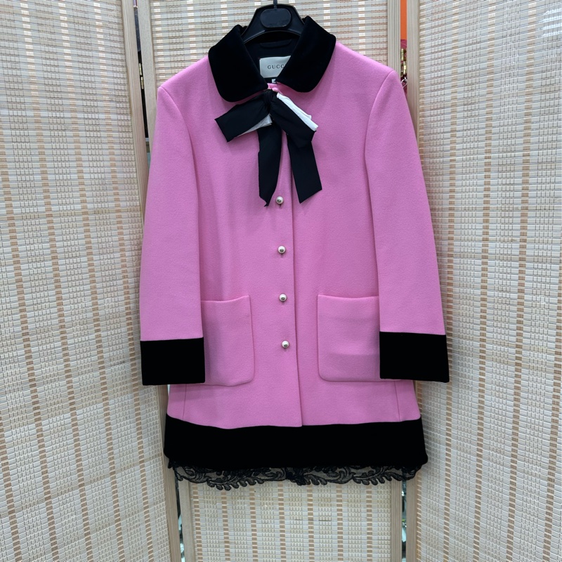 Gucci 粉色 羊毛大衣外套 下摆拼接蕾丝 40碼-0