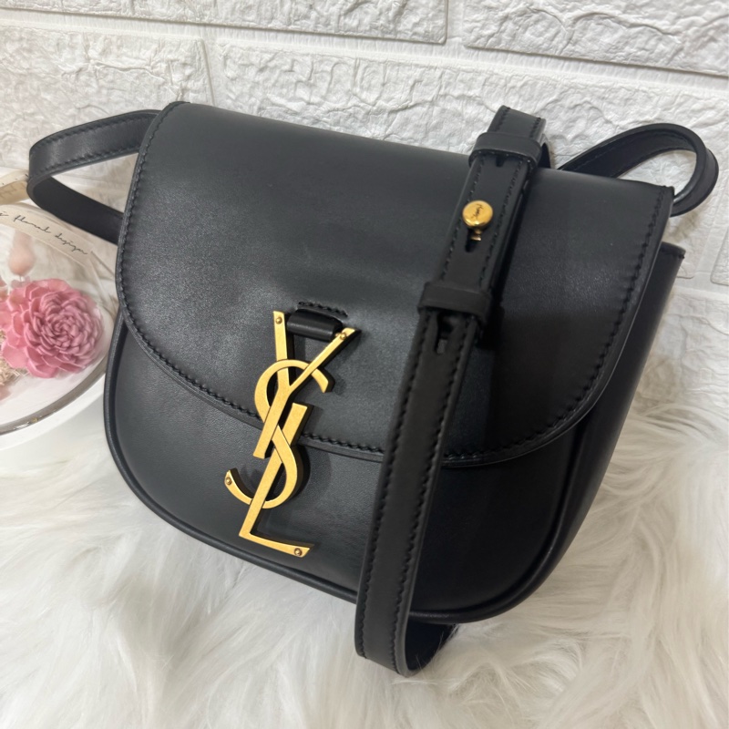 YSL Saint Laurent KAIA 小款滑面牛皮馬鞍-1