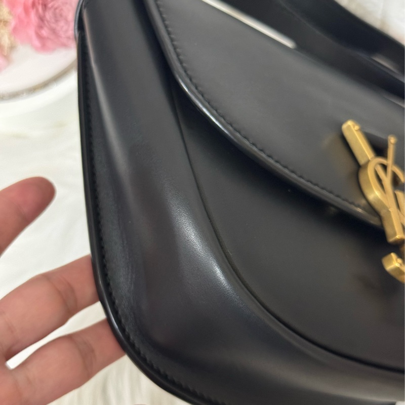 YSL Saint Laurent KAIA 小款滑面牛皮馬鞍-4
