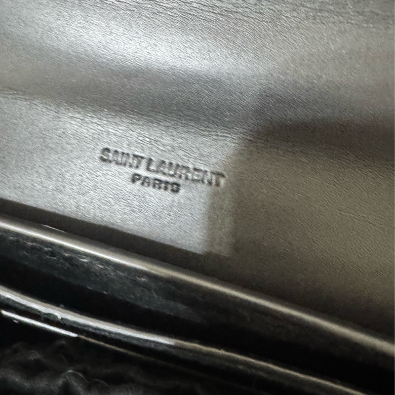 YSL Saint Laurent KAIA 小款滑面牛皮馬鞍-14