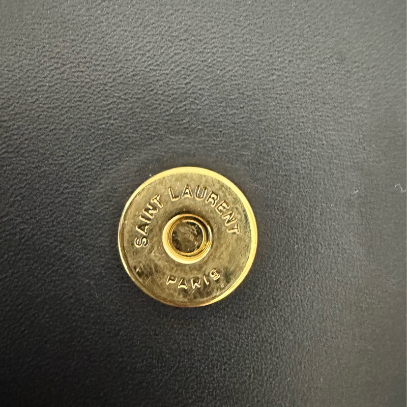 YSL Saint Laurent KAIA 小款滑面牛皮馬鞍-24