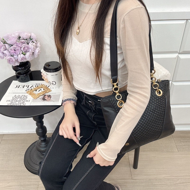 Bally「特價出清」 中古 羊皮 鏈條包 vintage 肩背包 大容量 中古-4