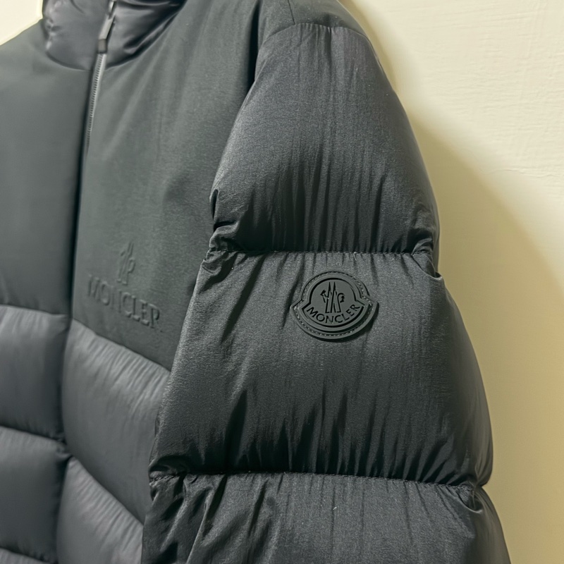 Moncler Men's Veumont Down Jacket(Longue Saison輕羽絨外套)-1