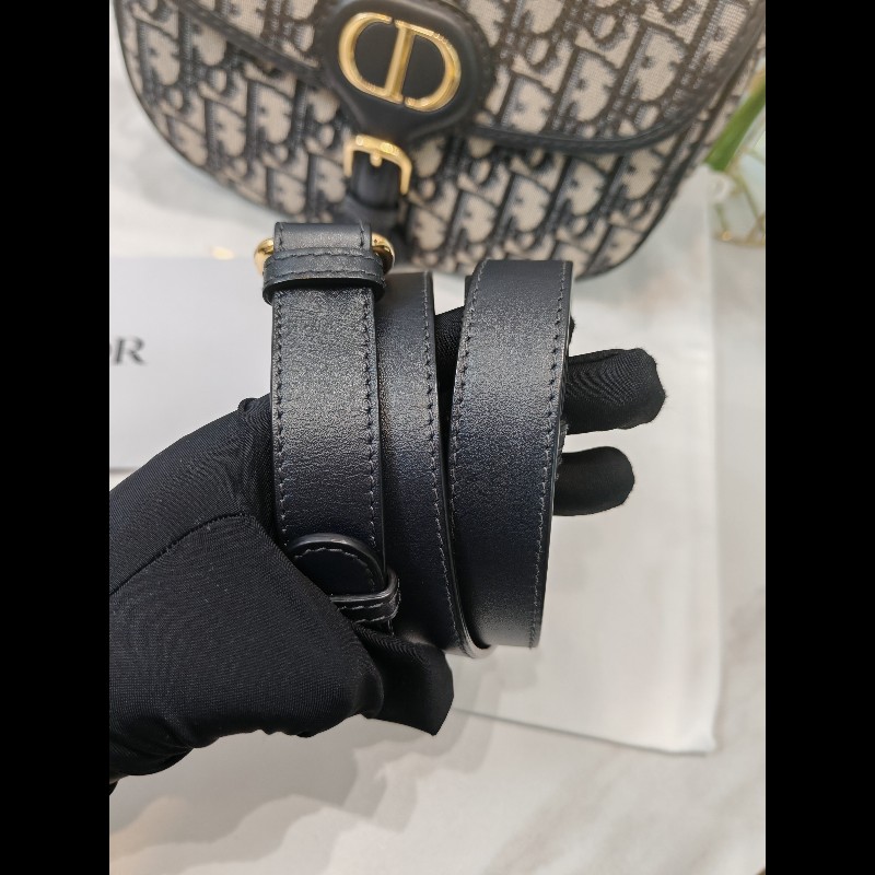 Dior Bobby medium-19