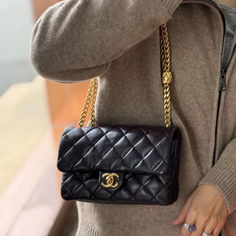 Chanel 酒紅色芯片金柱鏈條風琴包-4