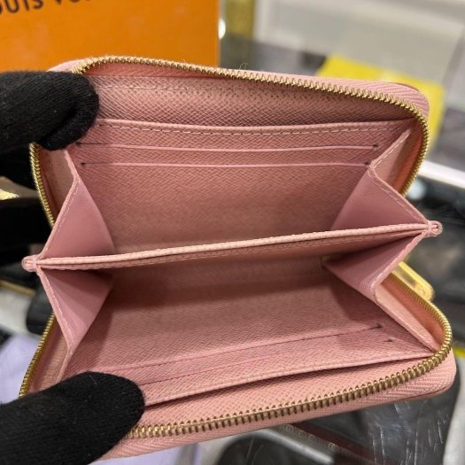東區正精品㊣ LOUIS VUITTON LV N60229 白色棋盤格白格ㄇ字拉鍊卡片夾零錢包 RZ6167-2