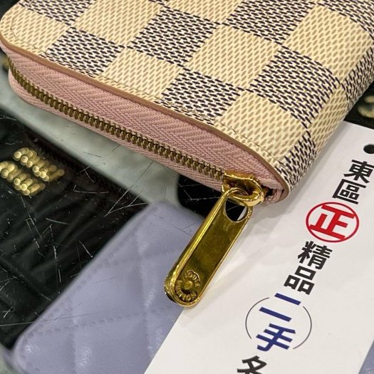 東區正精品㊣ LOUIS VUITTON LV N60229 白色棋盤格白格ㄇ字拉鍊卡片夾零錢包 RZ6167-6