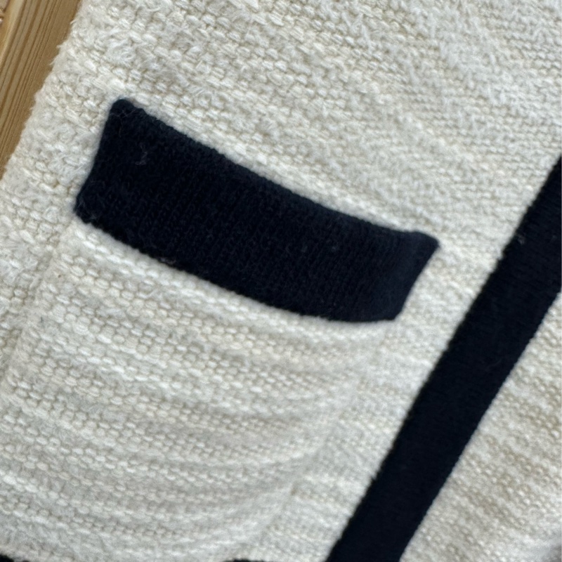 Gucci 古馳 米白拼黑針織開襟衫 撞色設計 V領短袖 s碼-2