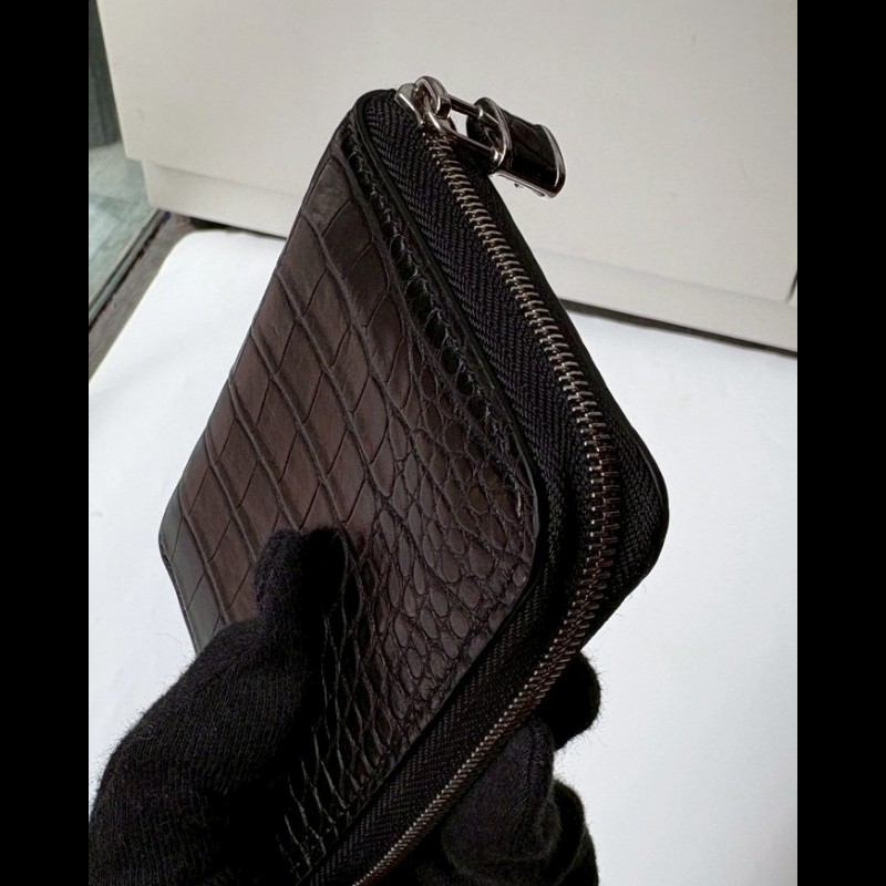 LV 黑色鱷魚皮拉鍊短夾-2