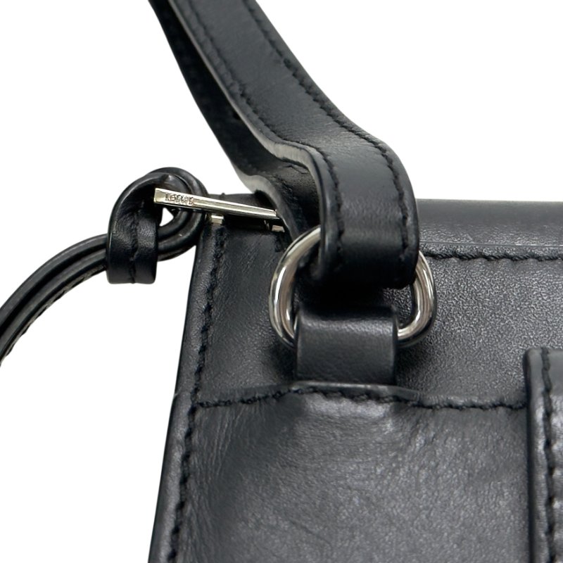 LOEWE 斜揹袋-8