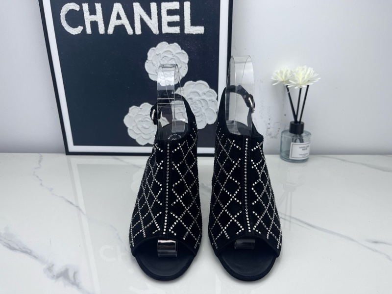 99新未使用chanel香奈兒 閃鑽粗跟麂皮涼靴 36.5碼-1