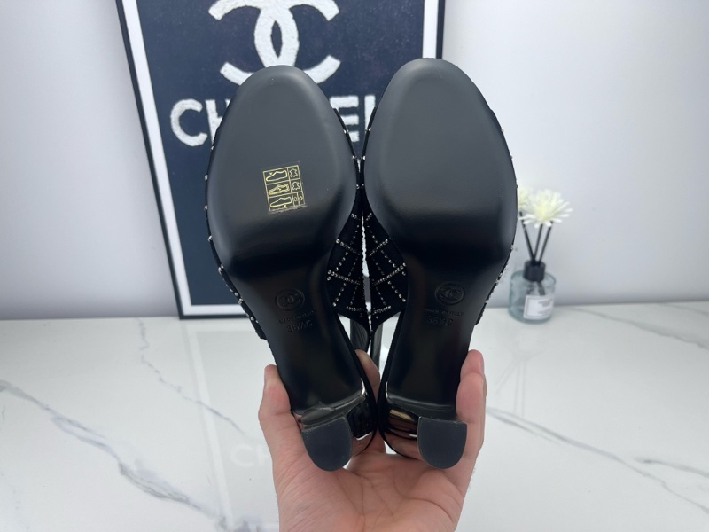 99新未使用chanel香奈兒 閃鑽粗跟麂皮涼靴 36.5碼-6