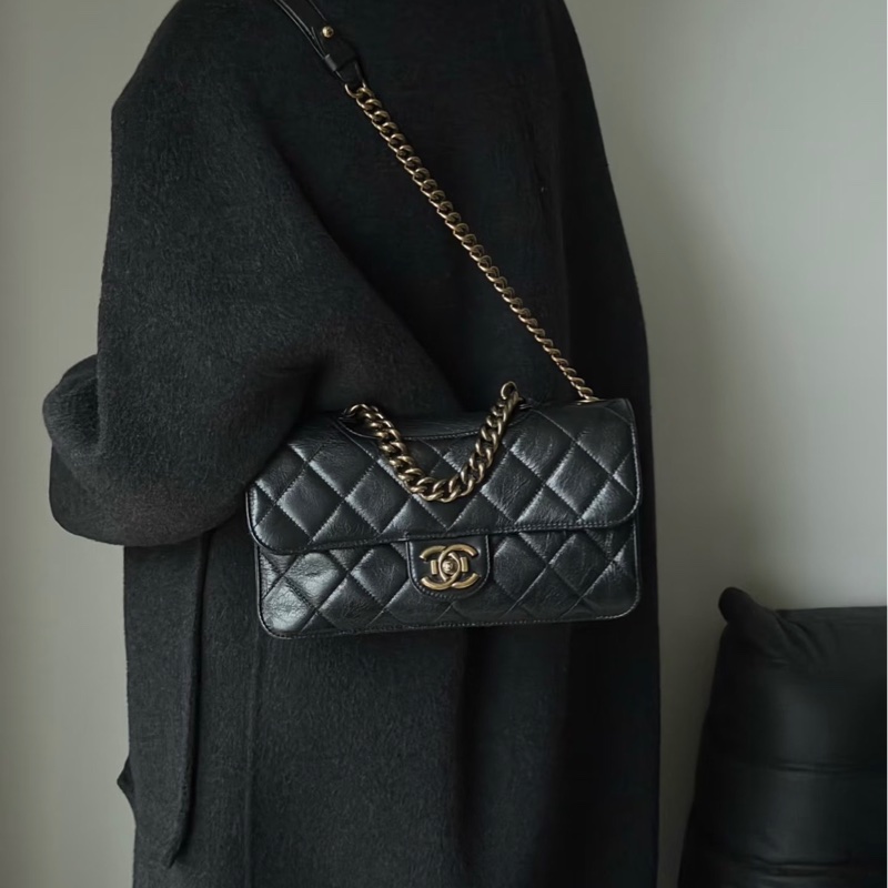 CHANEL 黑金孟買菱格紋油蠟皮鏈條肩背手提包30*20*5 98新配件塵袋-0