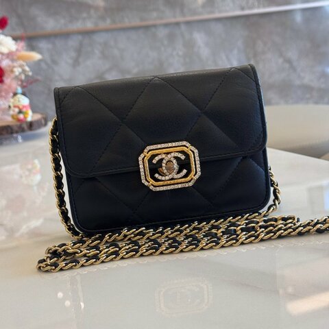 *SHIHNA名牌精品* CHANEL 小牛皮方鑽迷你口蓋包