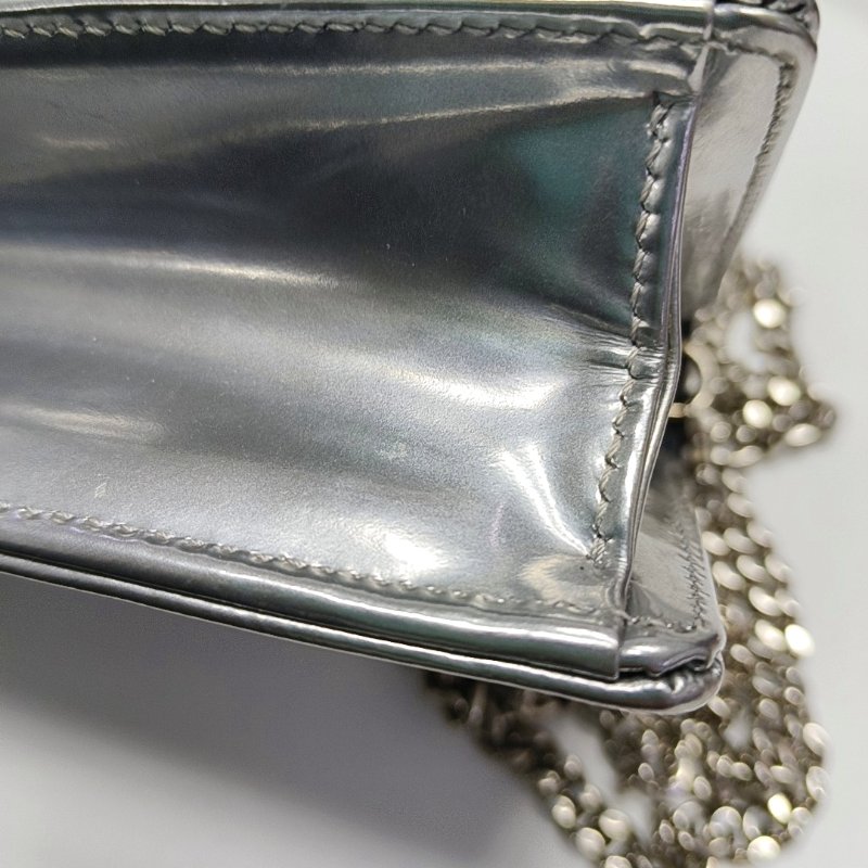 DIOR Diorarma銀色牛皮絎縫壓紋盾牌包單肩包斜挎包 銀色五金 可拆卸肩帶-14