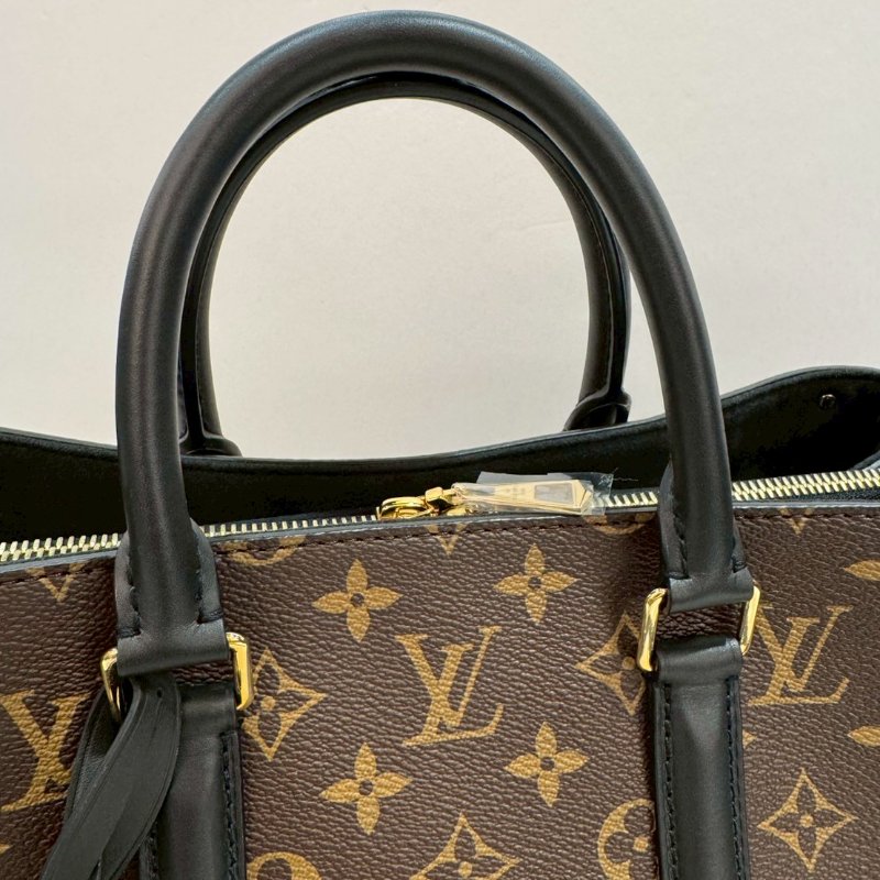 LV 斜背包/側背包/手提包 M44817 9成新-12