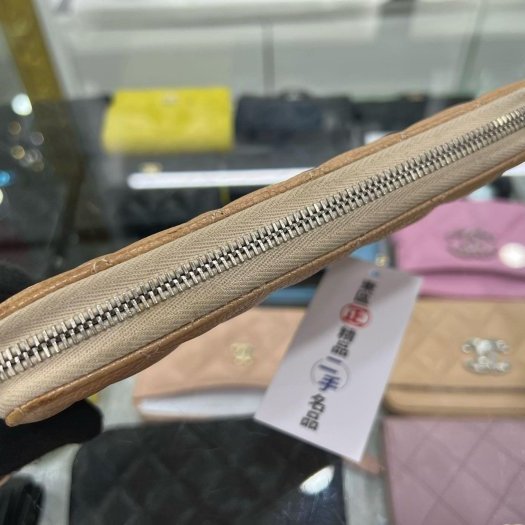 東區正精品㊣CHANEL 香奈兒駝色荔枝牛皮銀釦ㄇ字拉鍊長夾 RZ5648-6