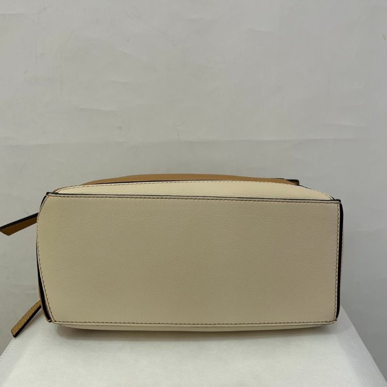 LOEWE金棕/駝/白三拼色Puzzle -小-4