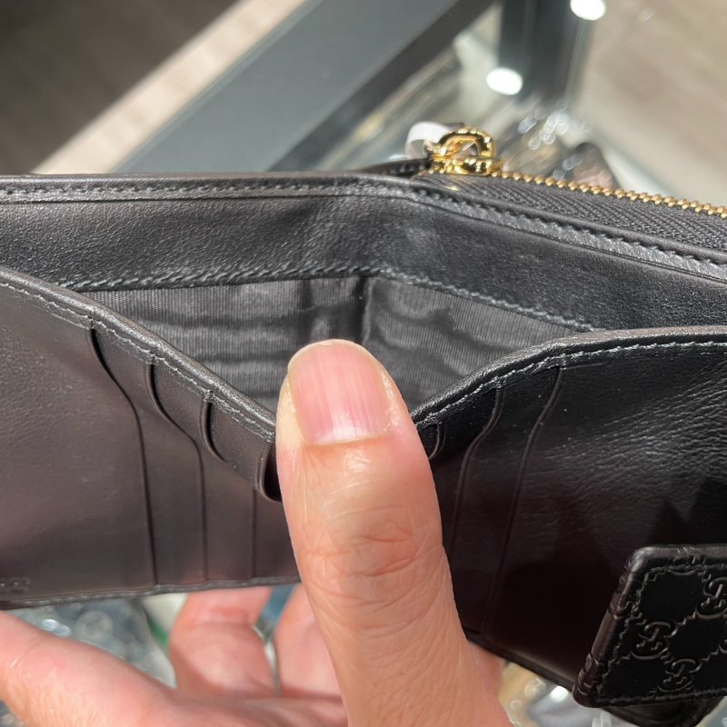 GUCCI 全皮壓紋 短夾/皮夾 93成新-12