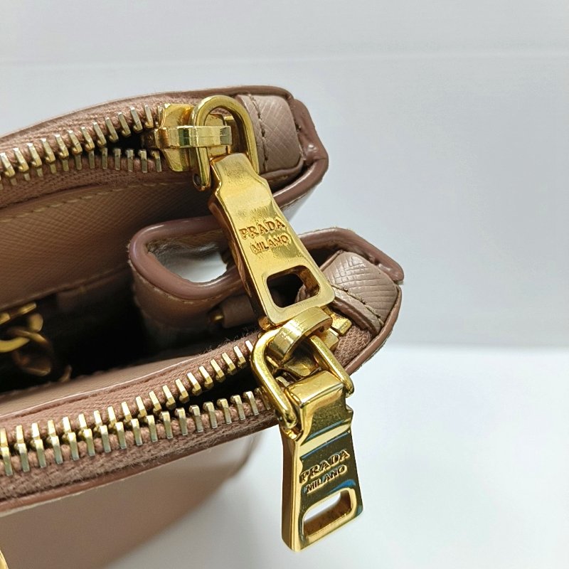 PRADA Galleria大號粉色牛皮徽標十字紋單肩包斜挎包手提包金色五金可拆卸肩帶-14