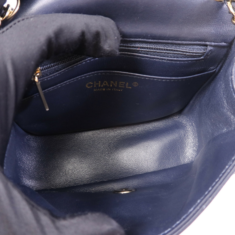 CHANEL 羊皮皮革Classic 17金扣鏈帶肩背袋-4