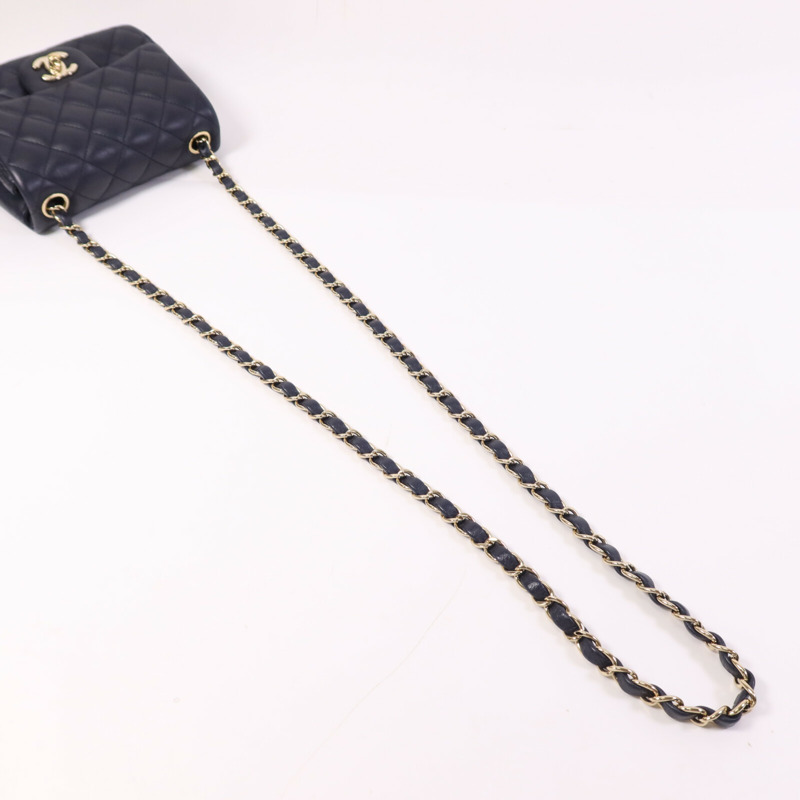 CHANEL 羊皮皮革Classic 17金扣鏈帶肩背袋-8