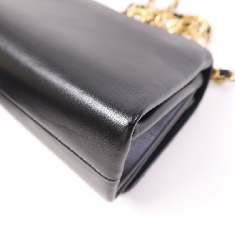 CHANEL 牛皮皮革Shoulder Bag金扣鏈帶肩背袋-12