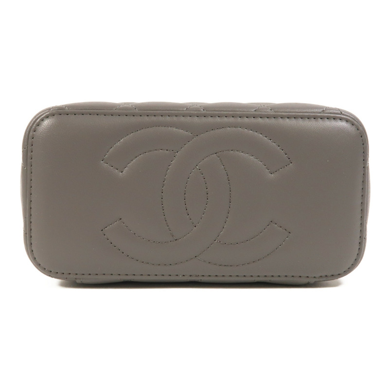 CHANEL 羊皮皮革Vanity Case金扣鏈帶手挽肩背兩用袋-3