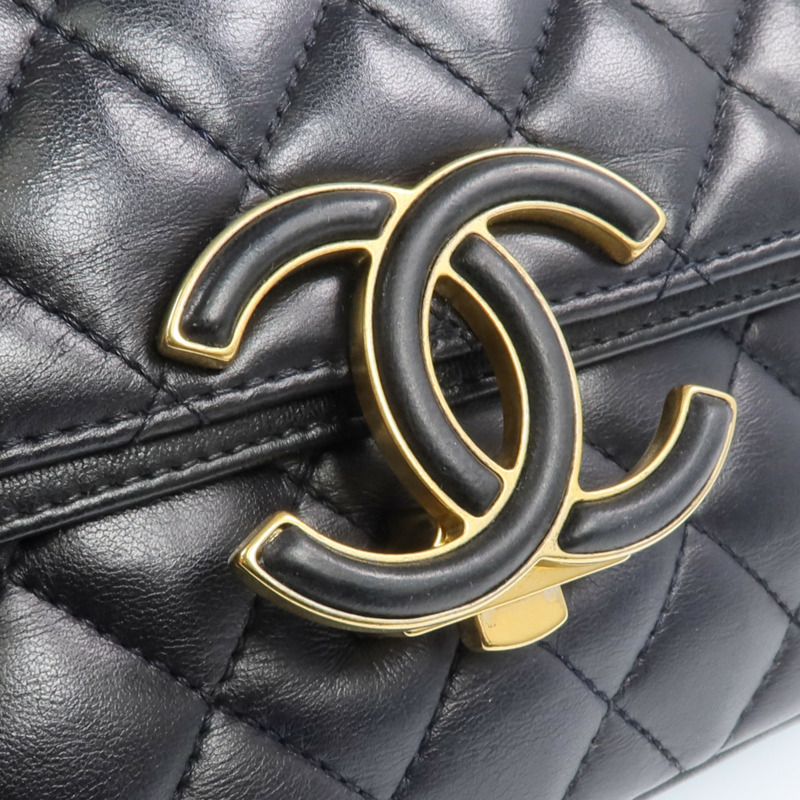 CHANEL 羊皮皮革Chain Shoulder金扣鏈帶肩背袋-14