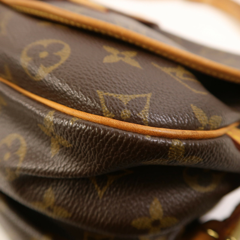 LOUIS VUITTON Monogram Saumur 30金扣肩背袋-12