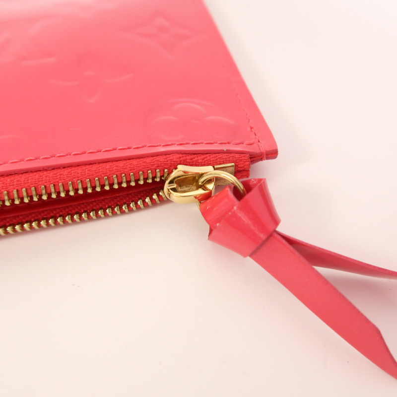 LOUIS VUITTON Monogram Vernis Pochette金扣鏈帶肩背袋-15