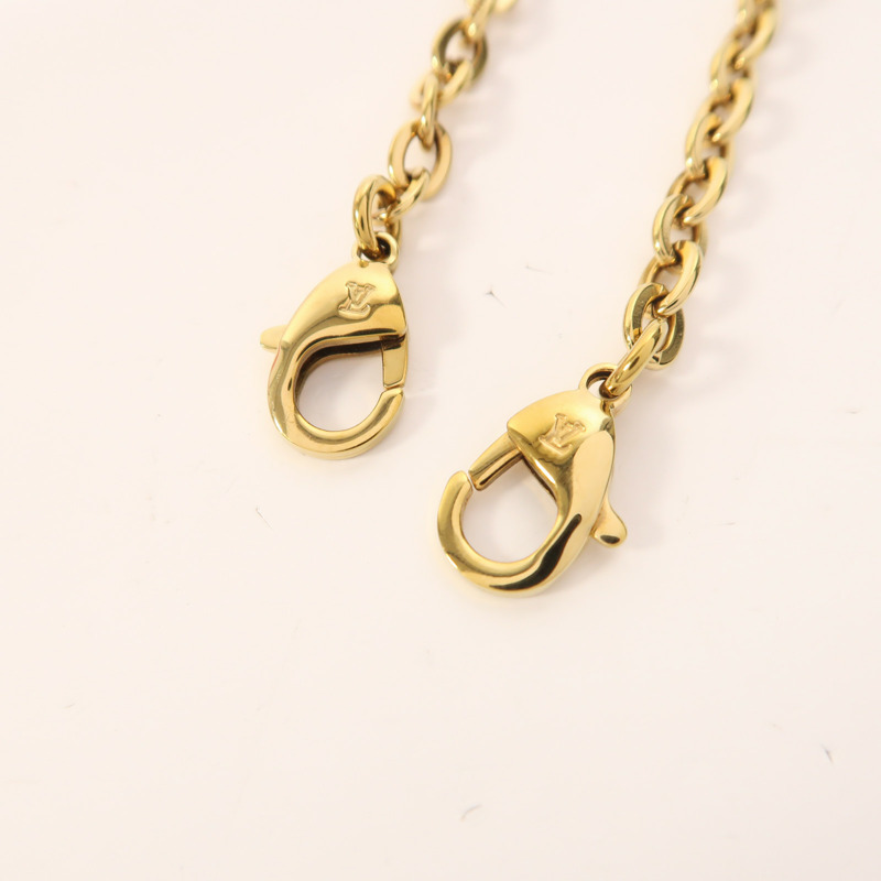 LOUIS VUITTON Monogram Vernis Pochette金扣鏈帶肩背袋-16