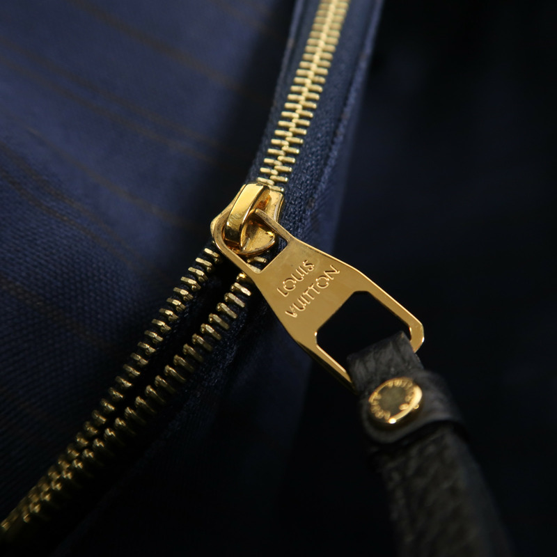 LOUIS VUITTON Monogram Empreinte Lumineuse PM金扣肩背袋-14