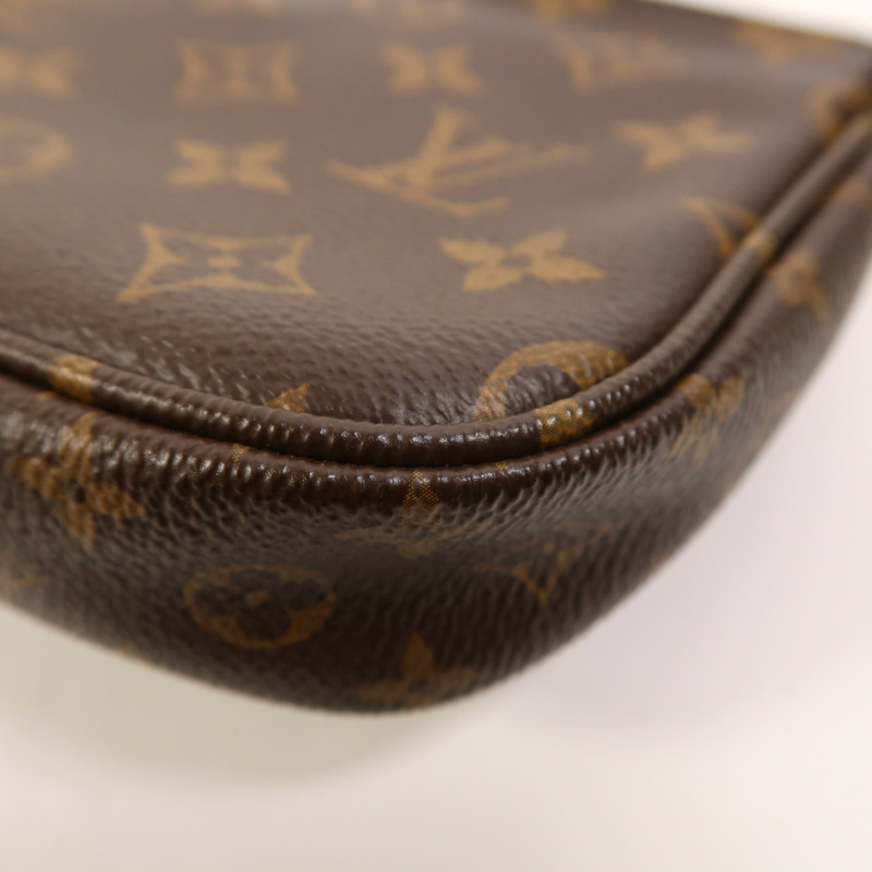 LOUIS VUITTON Monogram Multi Pochette Accessoires金扣肩背袋-11
